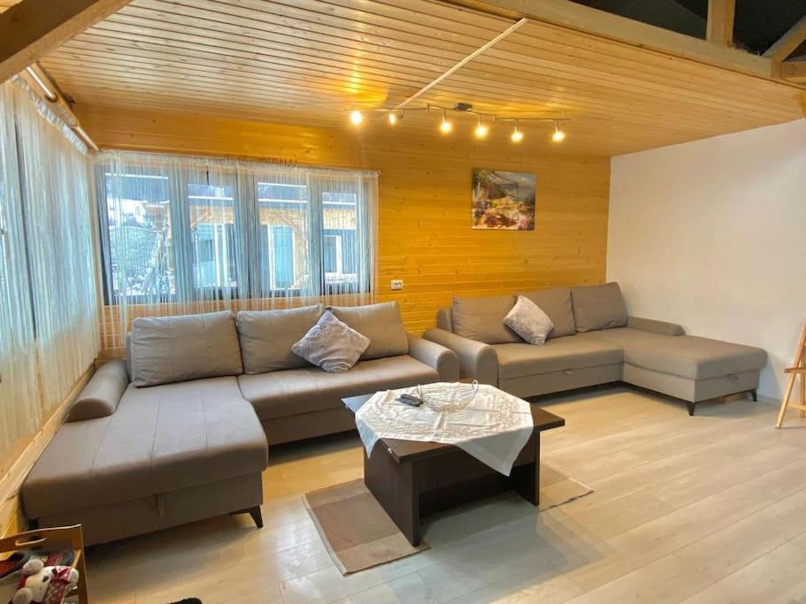 Casuta Din Crai Villa Zărneşti Bagian luar foto