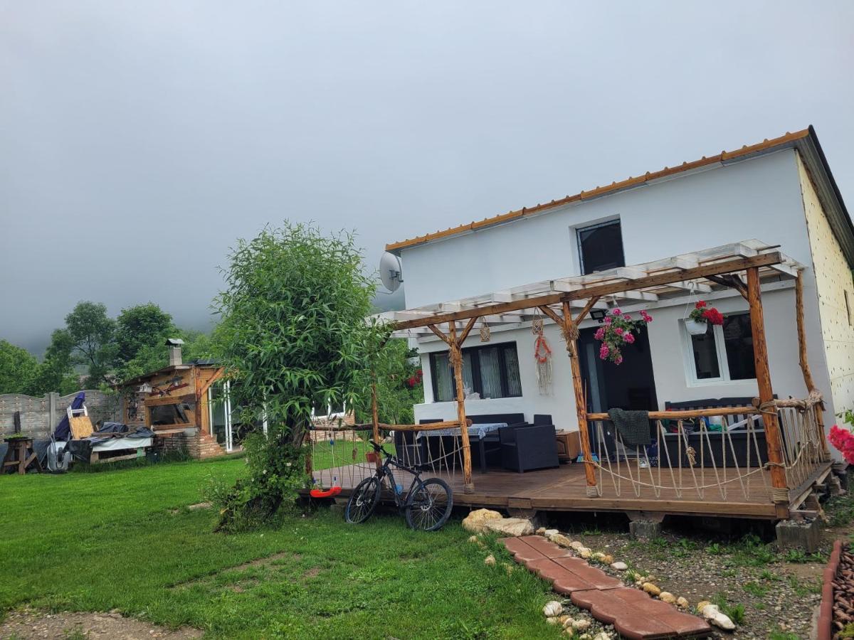 Casuta Din Crai Villa Zărneşti Bagian luar foto